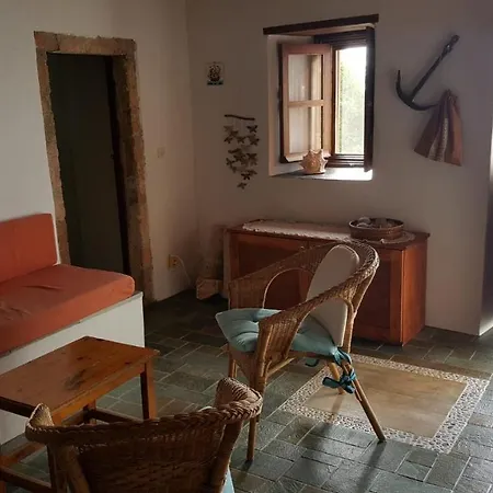 Athina Semesterbostad *