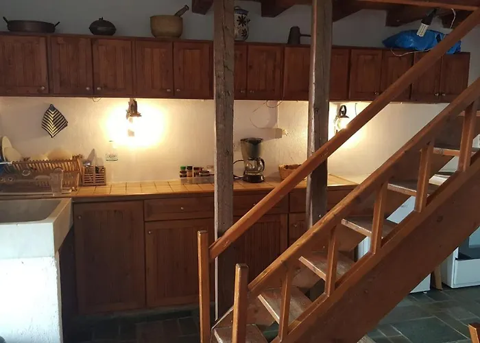 Athina Semesterbostad *